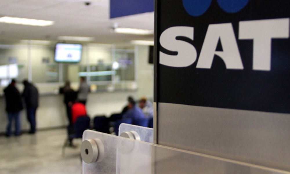 SAT alerta sobre facturas falsas por 339 mil mdp